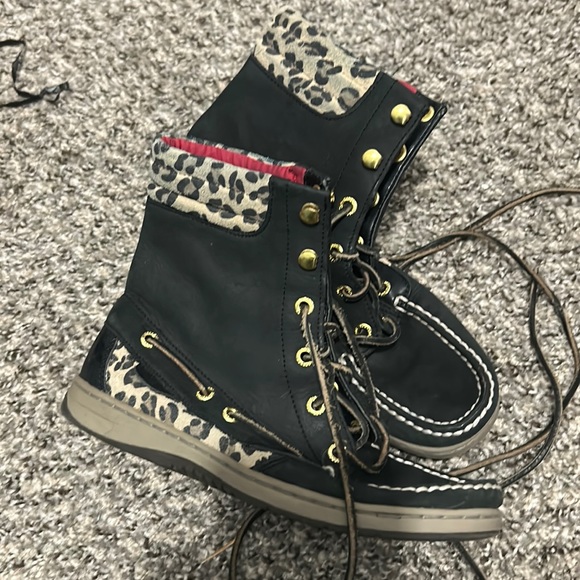 Sperry boots - Picture 1 of 1